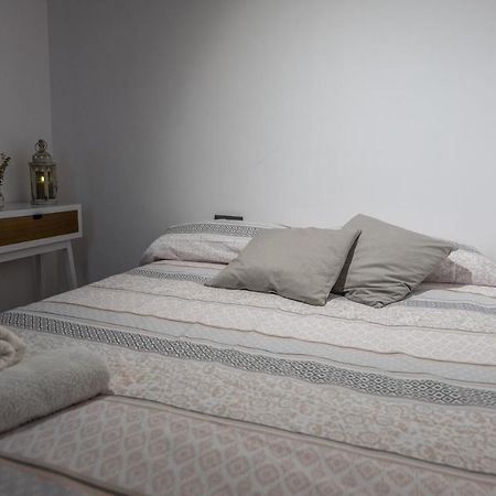 Niu Del Sol Apartamento Vic Exterior foto